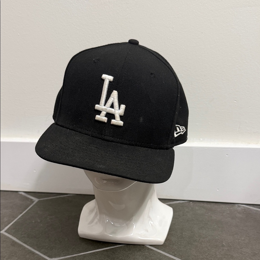 New Era Black LA Dodgers Logo Men’s 7 1/2